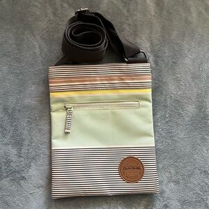 Dakine Crossbody Purse